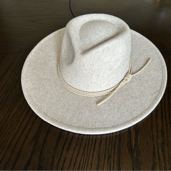 NWOT Forever 21 Braided-Trim Brushed Fedora in Oatmeal Size M/L - Picture 2 of 8